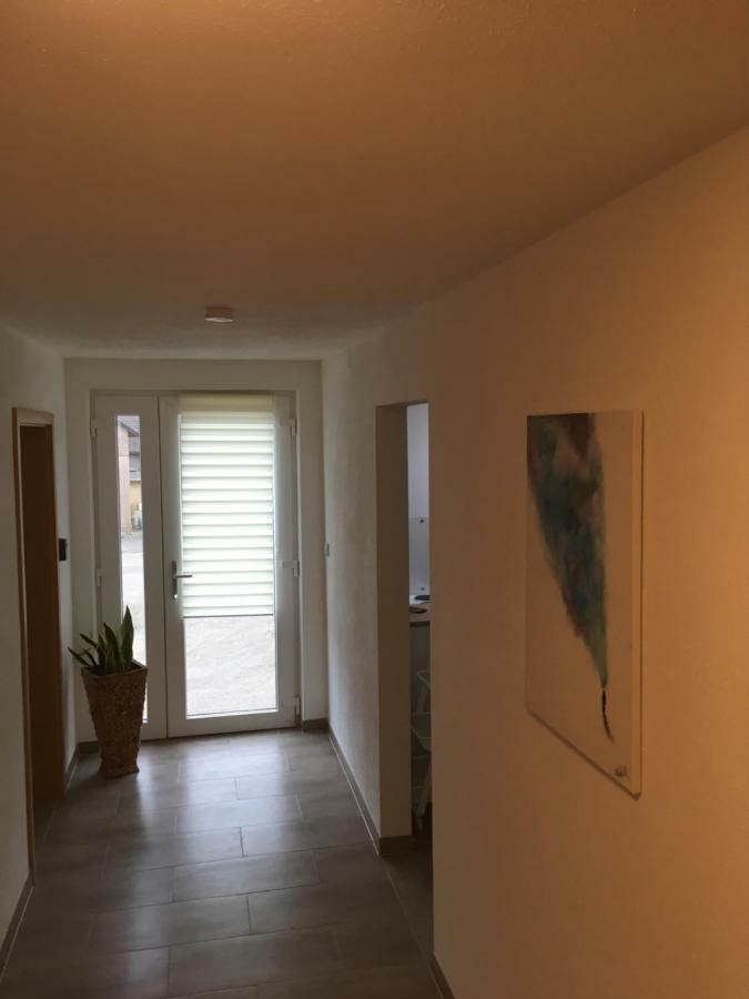 Gasthaus Kaiserhof, Zimmer & Appartament Butjadingen Buitenkant foto